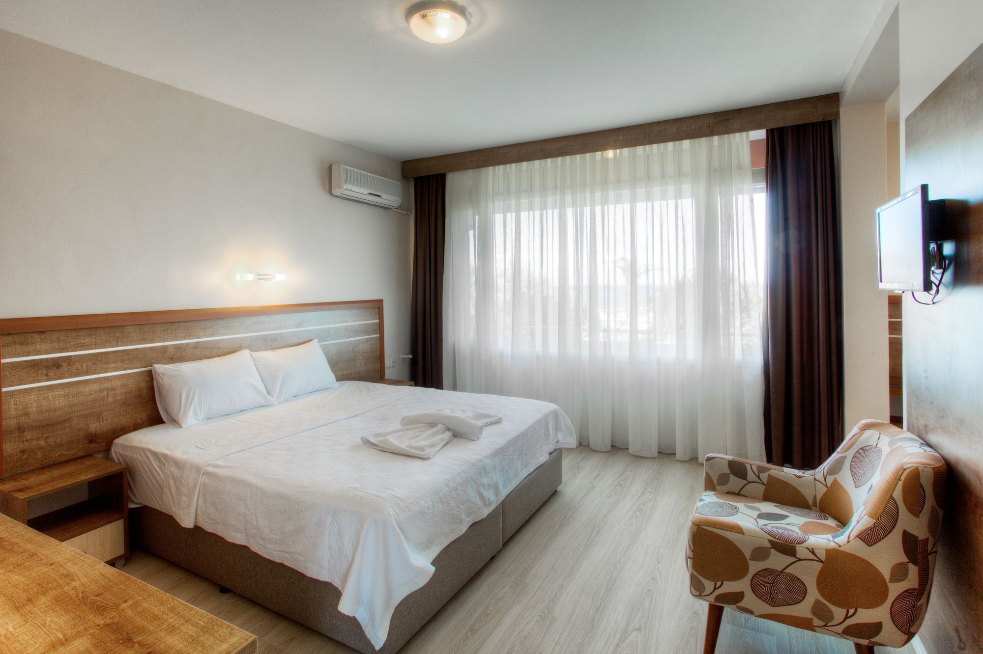 Palm Beach Otel Kucukkuyu Buitenkant foto